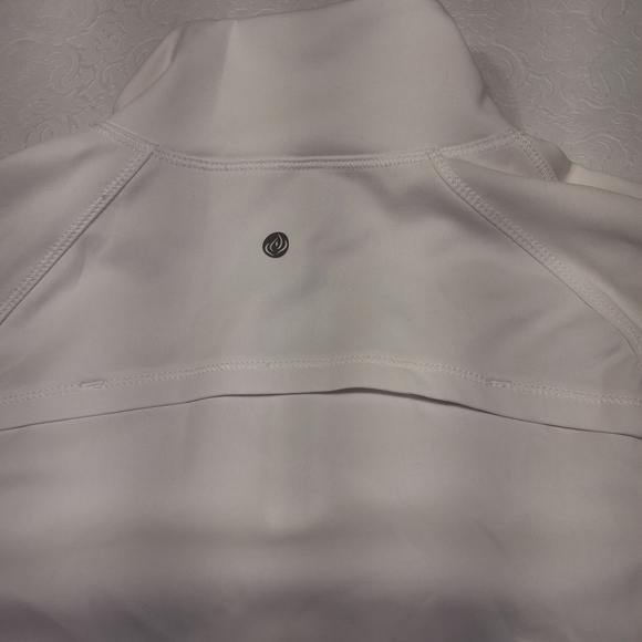 Apana White Active Wear Jacket size M - Picture 8 of 11
